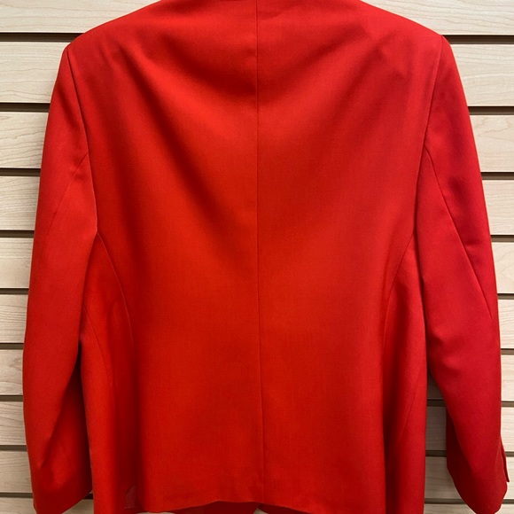 HUCKE MODE COLLECTION HMC FOR WOMEN FASHIONABLE RED BLAZER SIZE 4 to 6 - Picture 2 of 7